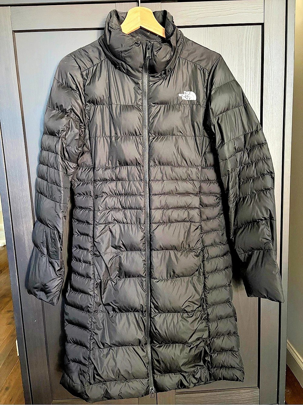 The North Face Women’s Black Down Puffer Long Small